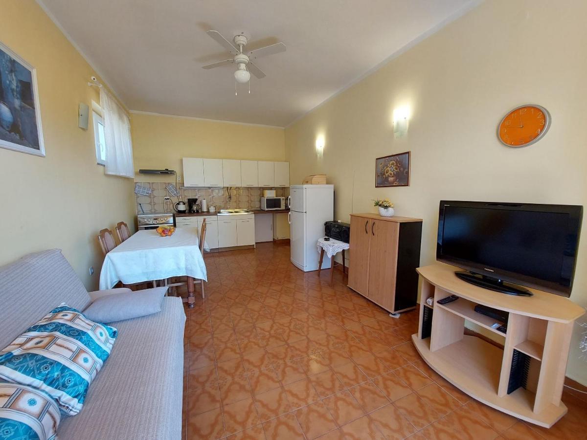 Apartments Faran ツリクヴェニツァ エクステリア 写真