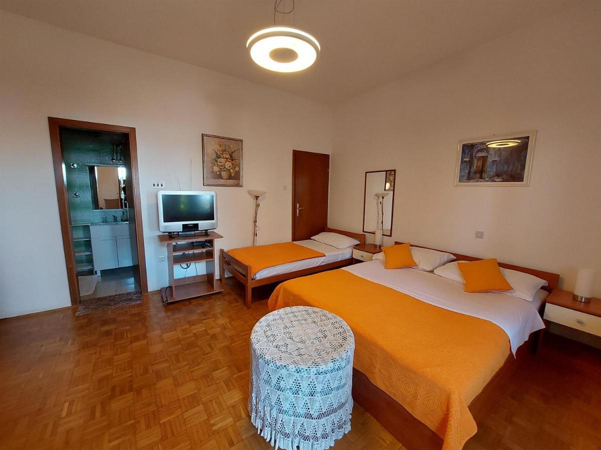 Apartments Faran ツリクヴェニツァ エクステリア 写真
