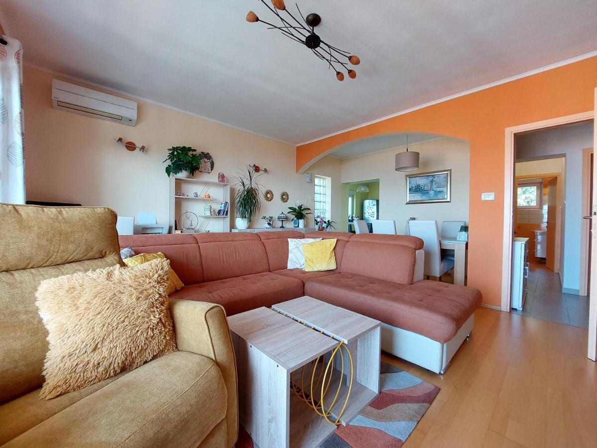 Apartments Faran ツリクヴェニツァ エクステリア 写真