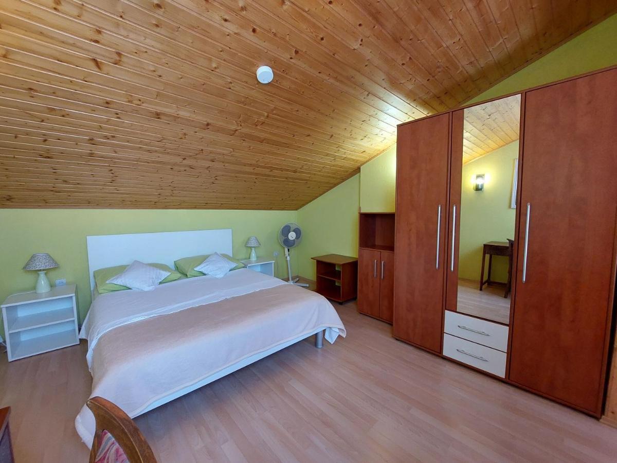 Apartments Faran ツリクヴェニツァ エクステリア 写真